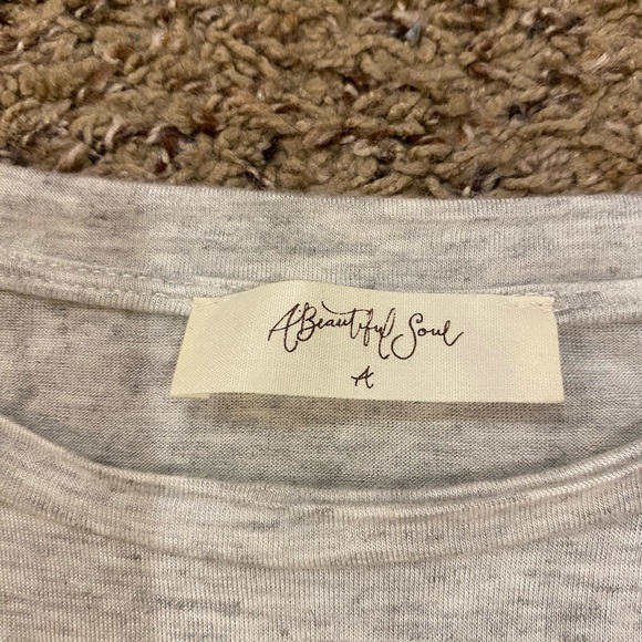 Gray T-shirt - Picture 2 of 2